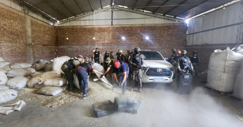 Disfrazaron toneladas de marihuana en bolsas de yerba mate pero igual los atraparon