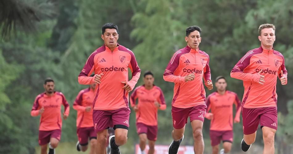 River enfrenta al seleccionado de Meacutexico para cerrar la preparacioacuten