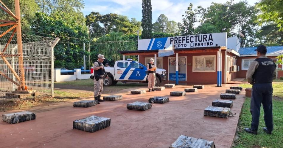 Secuestran maacutes de 600 kilos de marihuana en Misiones tras operativo de Prefectura