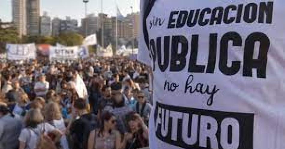 Rectores universitarios piden un aumento salarial que supere la inflacioacuten desde 2024