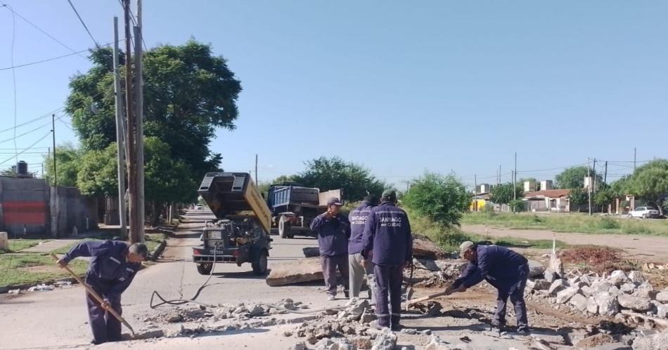 La Capital continuacutea con el programa de mantenimiento de la red vial