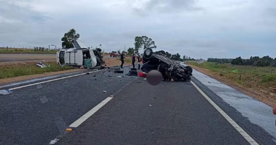 Dos argentinas murieron en un choque frontal en Uruguay