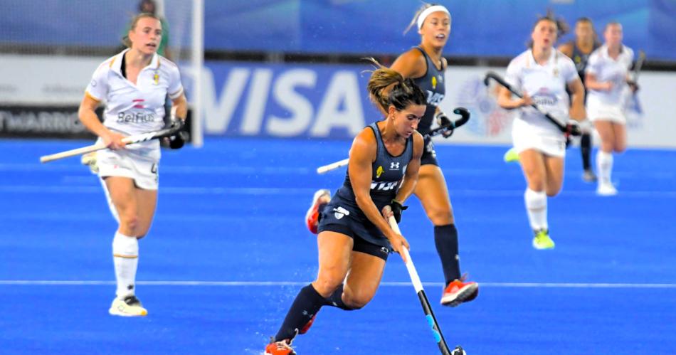 Las Leonas se durmieron y Beacutelgica les dio vuelta el partido en el Polideportivo Provincial