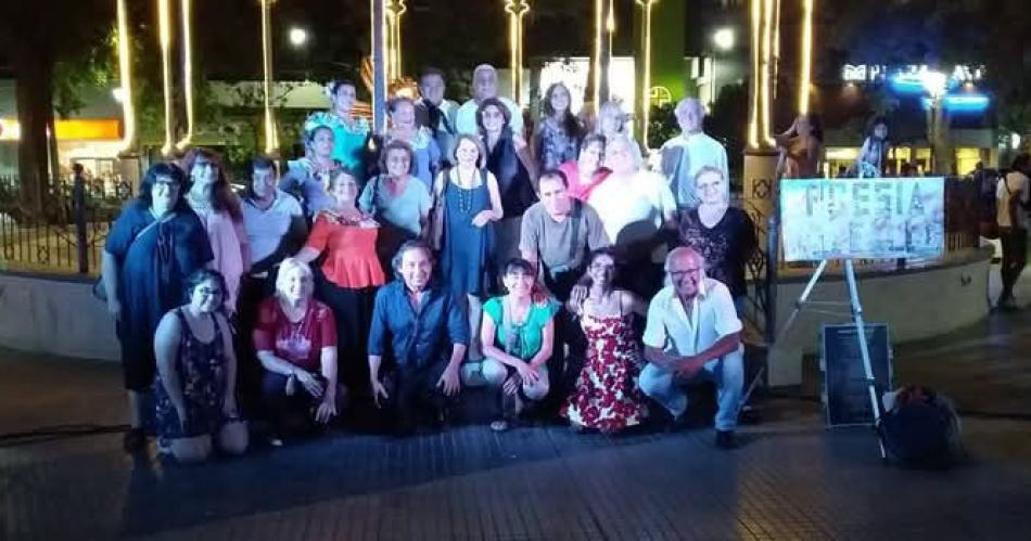 ACTIVIDAD Durante el primer encuentro del año habr lectura de poemas a cargo de escritores msica y danzas