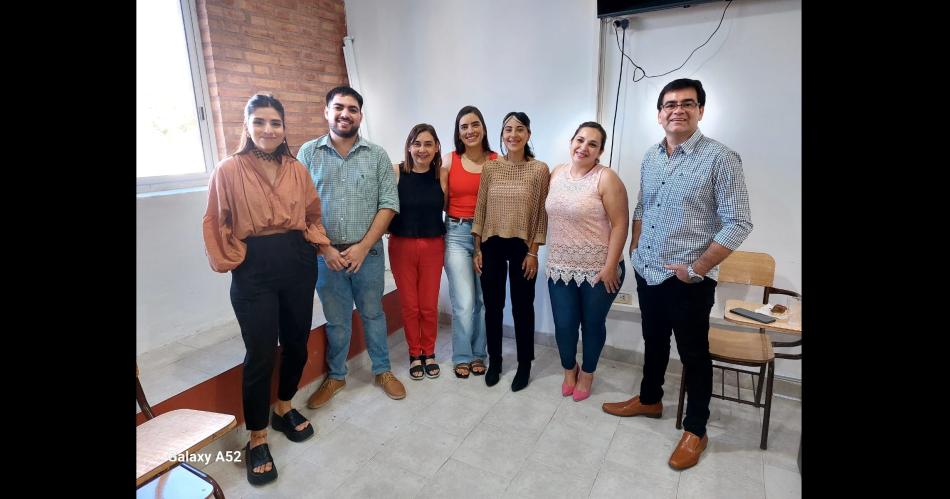 EQUIPO Algunos de los docentes que forman parte del Instituto San Martín de Porres de nuestra ciudad