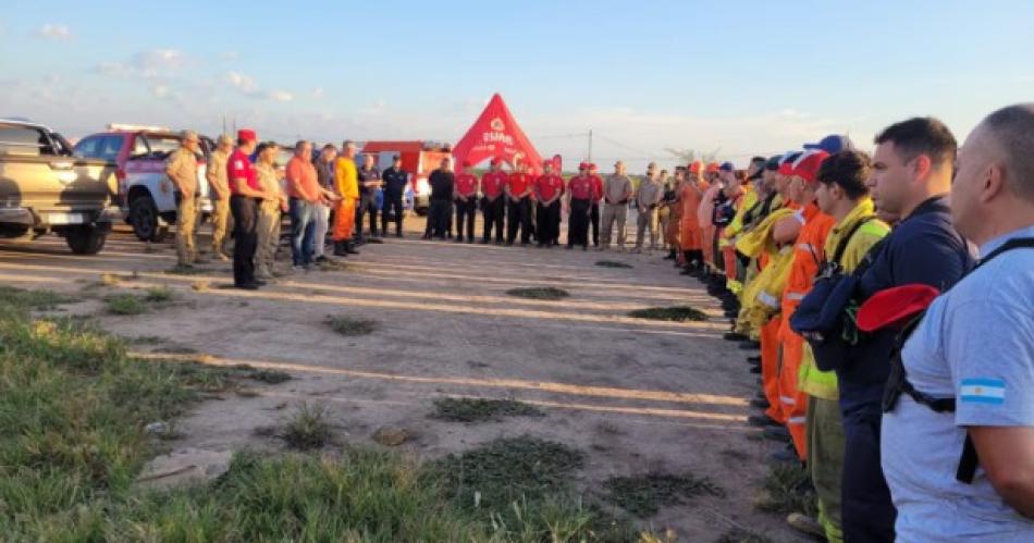 La policía y los bomberos de Córdoba realizan un rastrillaje en la zona (Foto- Policía de Córdoba)