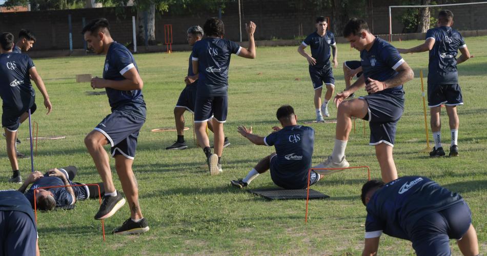 Sarmiento haraacute su estreno hoy ante Estudiantes en busca de dar el golpe