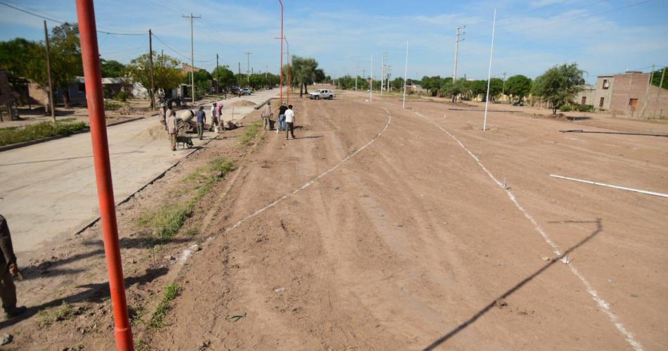 Avanza la obra del paseo recreativo sustentable en la ciudad de Quimiliacute