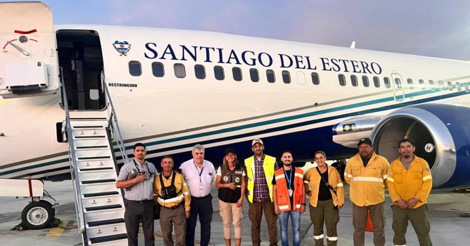 Jorge Azar director de Aviacioacuten Civil- El avioacuten de la provincia fue determinante para extinguir el fuego Parque Nacional Lanin