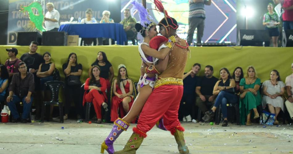 La Comparsa Profeciacutea es la nueva campeona del corso de Quimiliacute