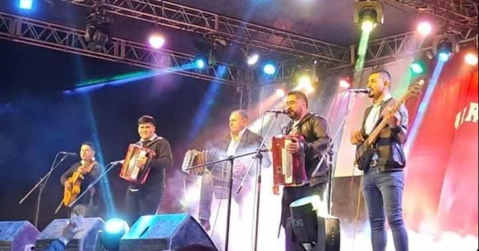 El grupo musical  La Ranchada sufrió un accidente de trnsito en la Ruta 92