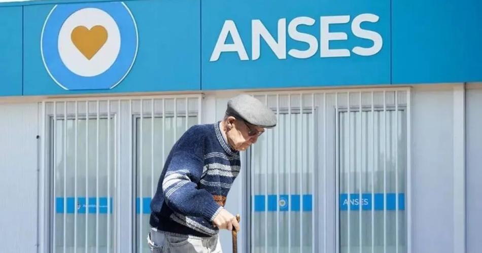 Anses anuncioacute un incremento en las asignaciones familiares y un bono extraordinario para jubilados