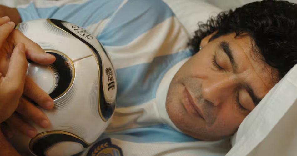 Diego Maradona sueños de Mundial- foto de Gerardo Horovitz en abril de 2006 en Córdoba antes del Mundial de Alemania