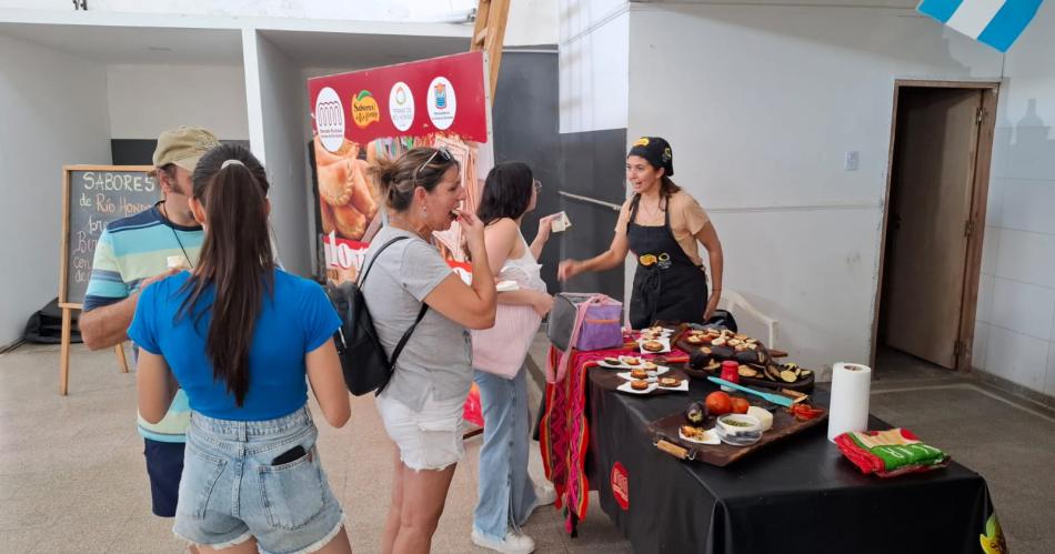 La Cocina Regional termense se lucioacute con pasteles de mondongo