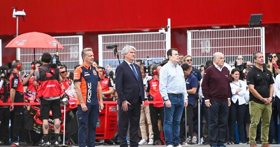 El gobernador Zamora en el cierre del MotoGP edición 2025- Las Termas de Río Hondo