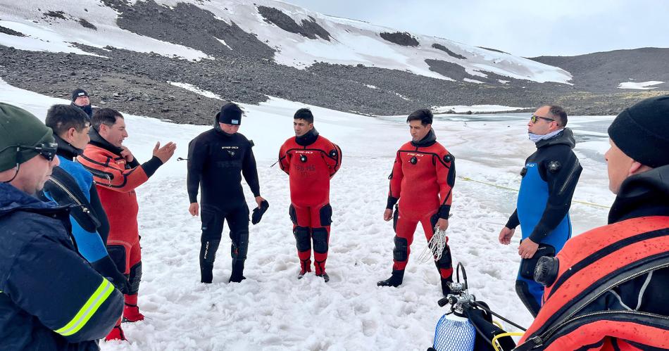 El aporte de un Santiaguentildeo en una base de la Antaacutertida Argentina