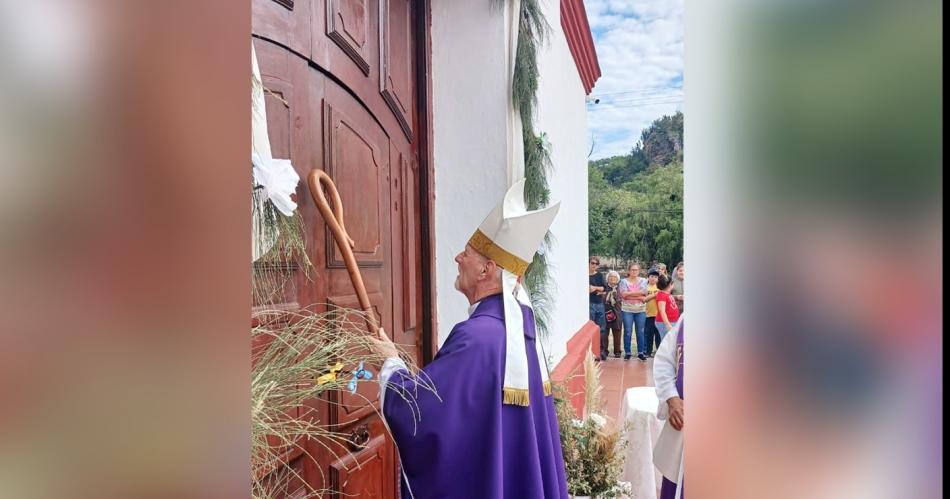 El arzobispo Vicente Bokalic procedió a la apertura de la Puerta Santa en Sumampa