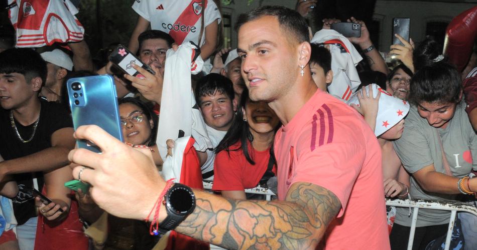 Revolucioacuten roja y blanca en Santiago del Estero con Gallardo y el Millo