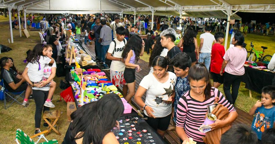 Los asistentes podrn disfrutar de shows de msica en vivo y demostraciones gratuitas de diversas técnicas artesanales