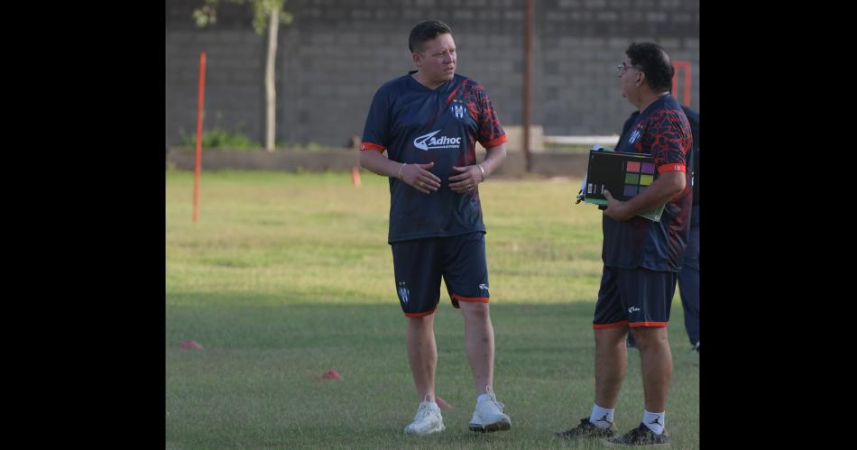 Martel y el debut de Sarmiento como local- Confiacuteo que el equipo haraacute un buen partido