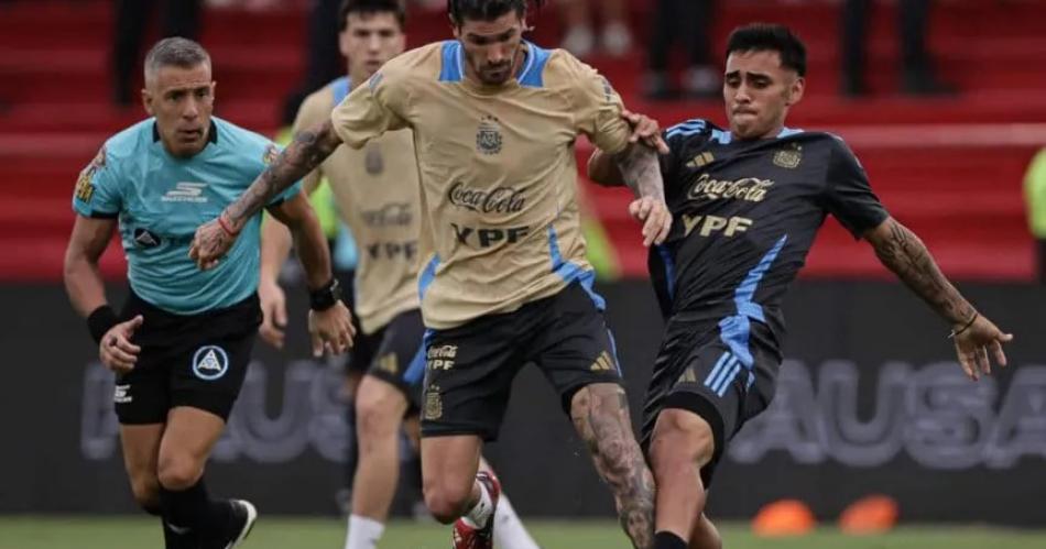 La Seleccioacuten Argentina enfrentoacute y vencioacute a la Sub 20 en un amistoso histoacuterico por Bahiacutea Blanca