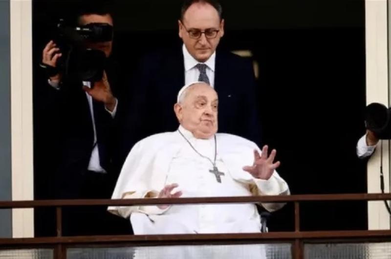 El Papa exige el fin inmediato de los ataques israeliacutees en Gaza