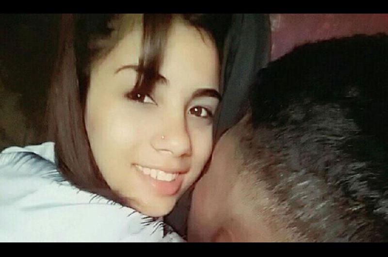 Una Joven De 17 Años Fue Asesinada De Un Disparo En El Rostro Y