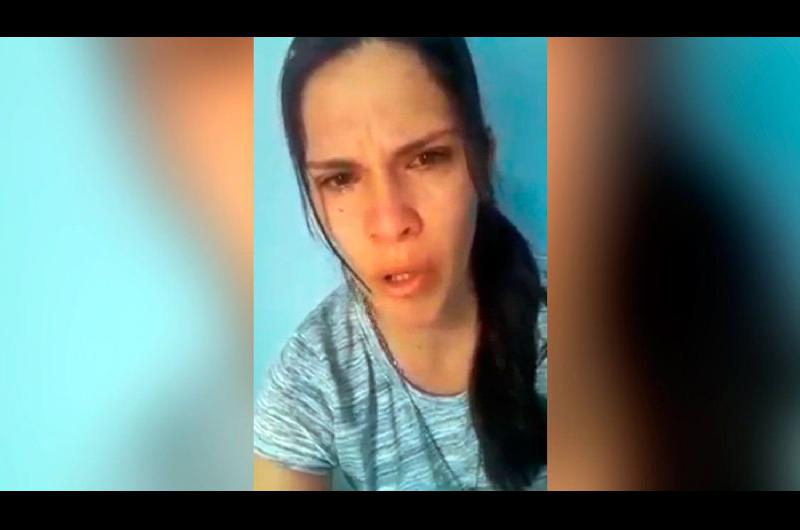 Video Desesperado Pedido De Una Joven Para Ver A Su Madre Internada Por Una Enfermedad 9078