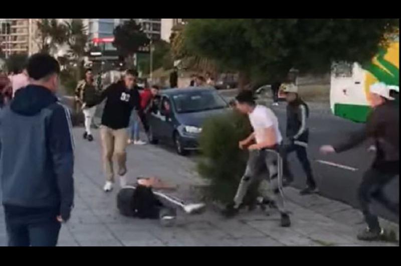 Video Un Joven Fue Atacado Por Una Patota Que Le Pegó Un Botellazo Y Le Fracturó El Cráneo 5191