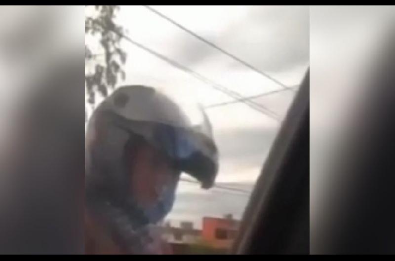 Video Policía Pidió Dinero A Cambio De Un Favor A Un Jubilado Y Quedó Escrachado El Momento 