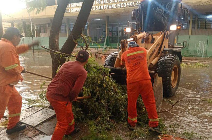 Un Fuerte Temporal Provocó Graves Destrozos En Capital La Banda Y Localidades Del Interior 9168