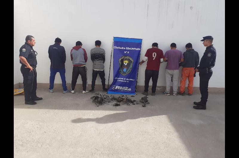 Sorprendieron A Seis Personas Robando En Un Desarmadero La División